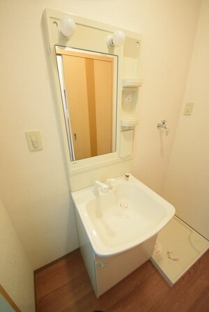 ティアラの物件内観写真